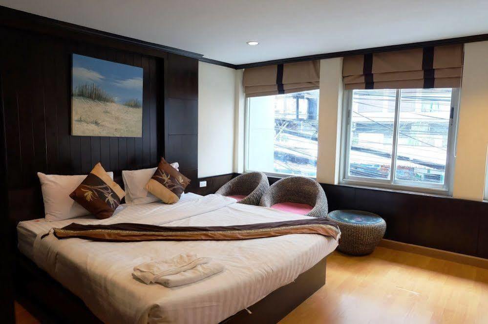 Everest Boutique Hotel Bangkok Exterior photo